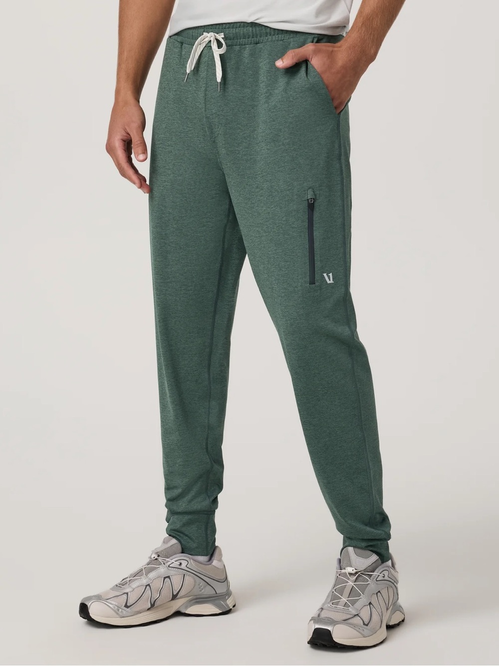 Vuori Sunday Performance Jogger Men’s Medium 32 Leg Agate Green Heathered